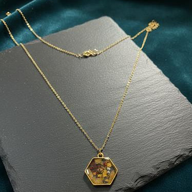 Gold Hexagon Glitter Star Necklace