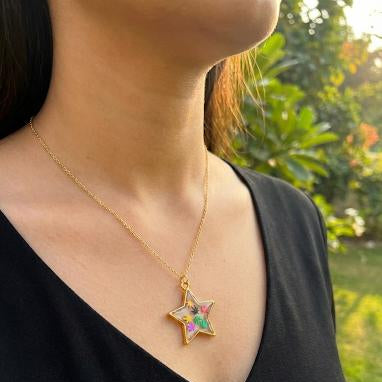 Gold Star Confetti Pendant Necklace