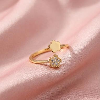 Title: Gold Double Flower Open Ring